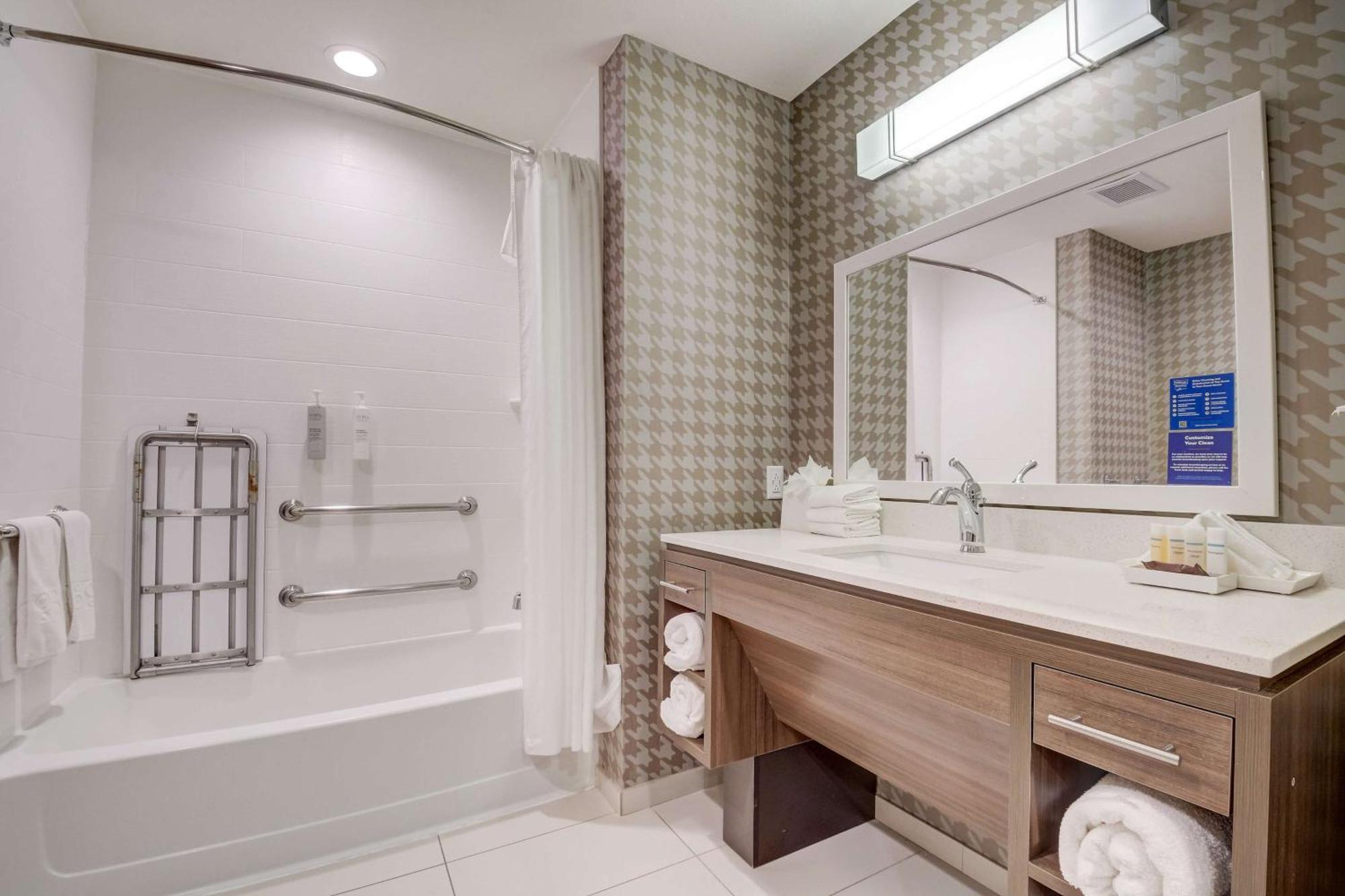Home 2 Suites By Hilton Indianapolis Northwest Extérieur photo
